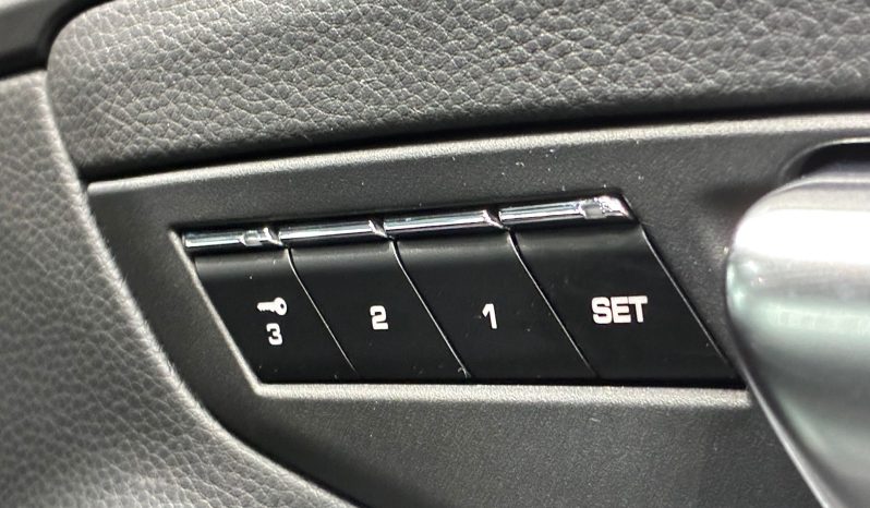 
								2013 PORSCHE 981 CAYMAN 滿									