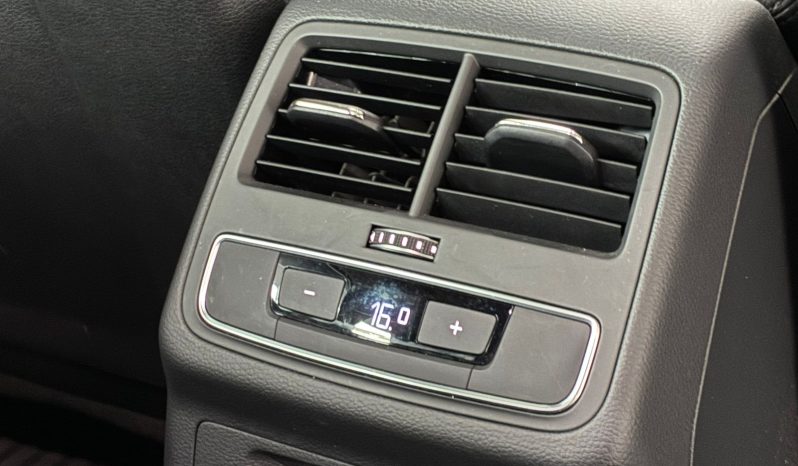 
								2018 AUDI A4 AVANT 50 TFSI 滿									