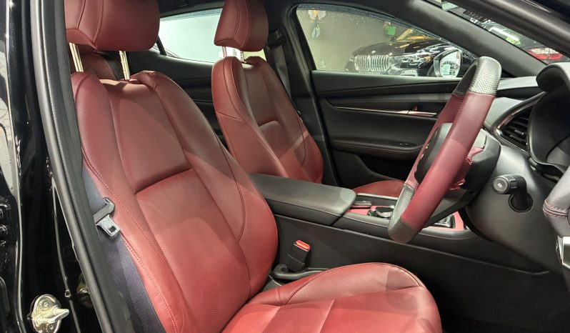 
								2024 MAZDA MAZDA 3 FASTBACK 2.0 ADVANCE MT 滿									