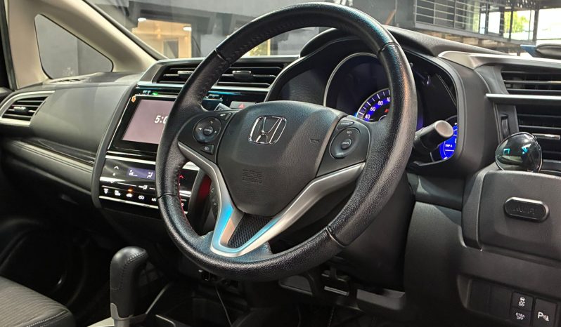 
								2017 HONDA JAZZ RS GK5 滿									