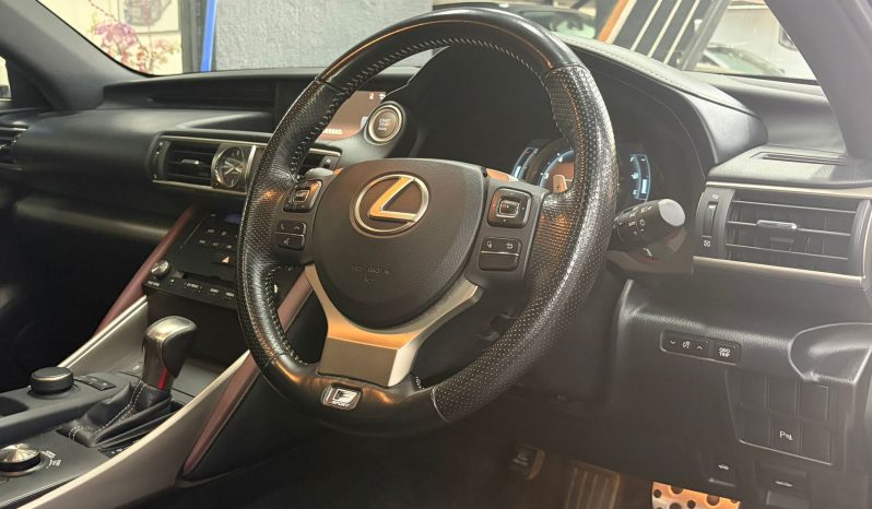 
								2017 LEXUS IS200T F SPORT 滿									