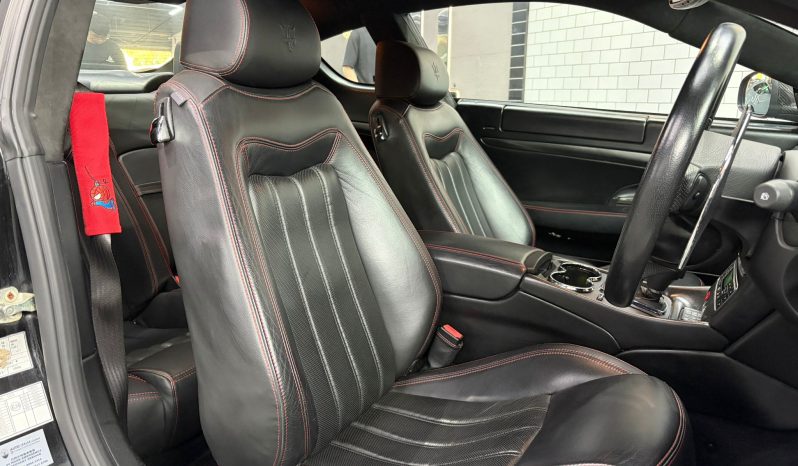 
								2009 MASERATI GRANTURISMO S 滿									