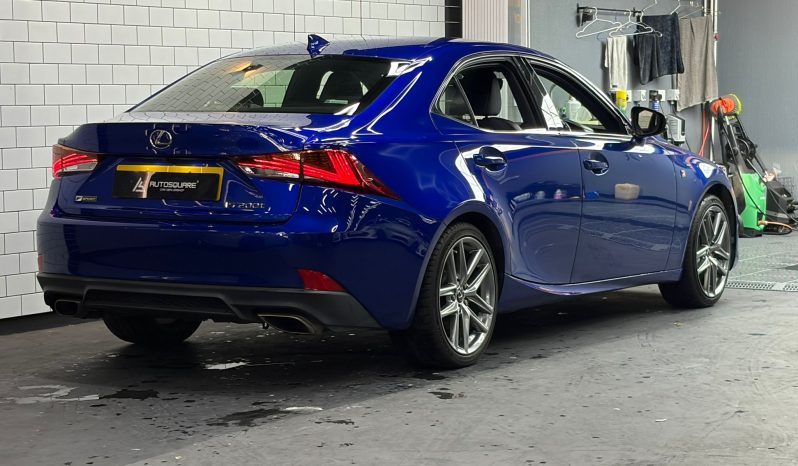 
								2017 LEXUS IS200T F SPORT 滿									