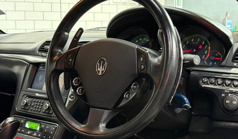
								2009 MASERATI GRANTURISMO S 滿									