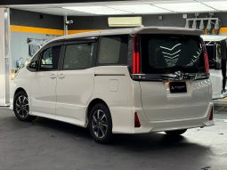 
										2017 TOYOTA NOAH DELUXE FACELIFT 滿									
