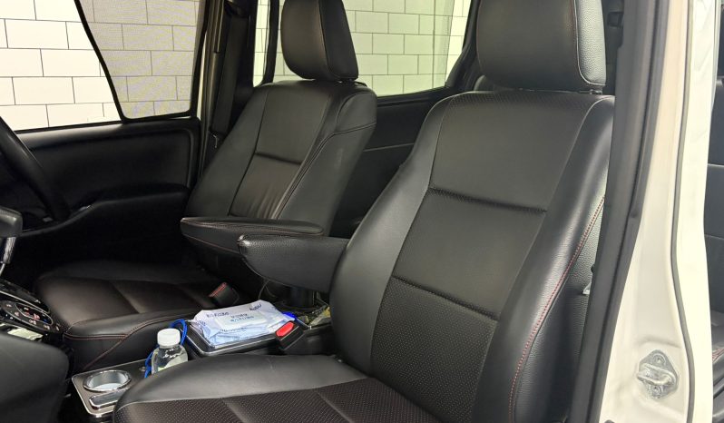 
								2017 TOYOTA NOAH DELUXE FACELIFT 滿									