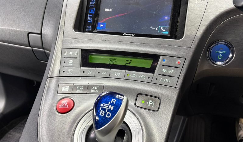 
								2013 TOYOTA PRIUS HYBRID 滿									