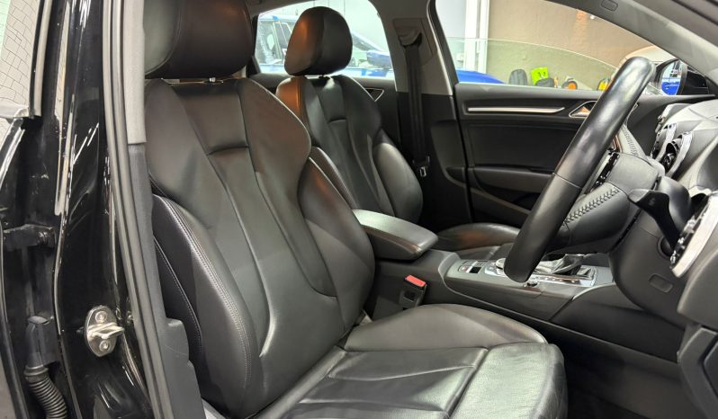 
								2017 AUDI A3 1.4T SEDAN S LINE 滿									