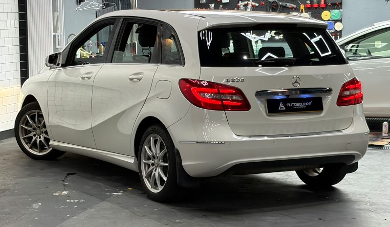
								2013 MERCEDES BENZ B200 滿									