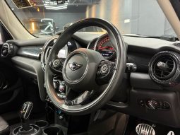 
										2018 MINI COOPER F55 滿									